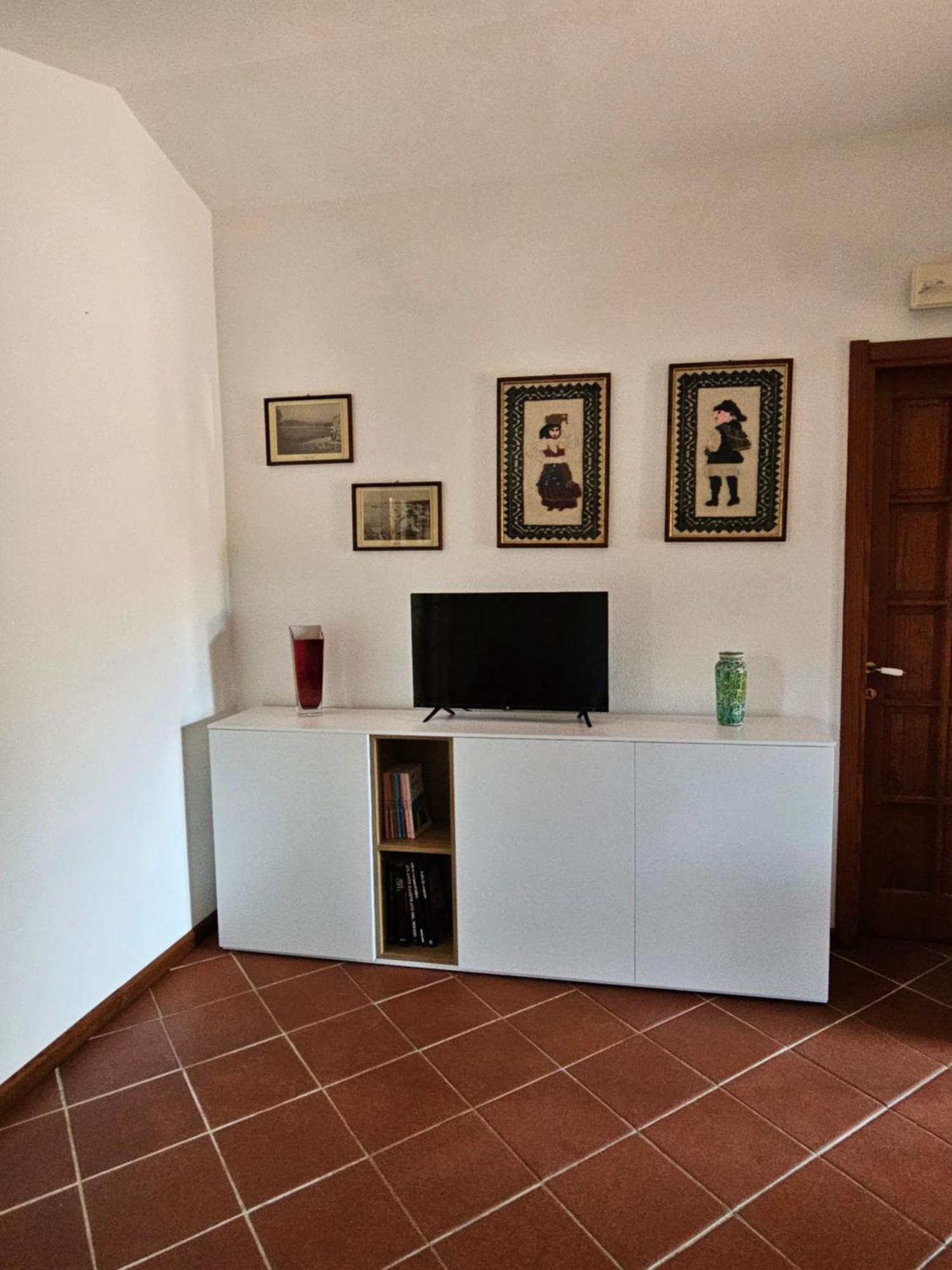 Arbatax, 200 Metres From The Beach: In With Garden, 2 Bedrooms Apartment Arbatax